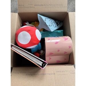 Kids‎ Junk Drawer Toy Lot Night Light, Book , Play dough, Plushies, Bead Set +++